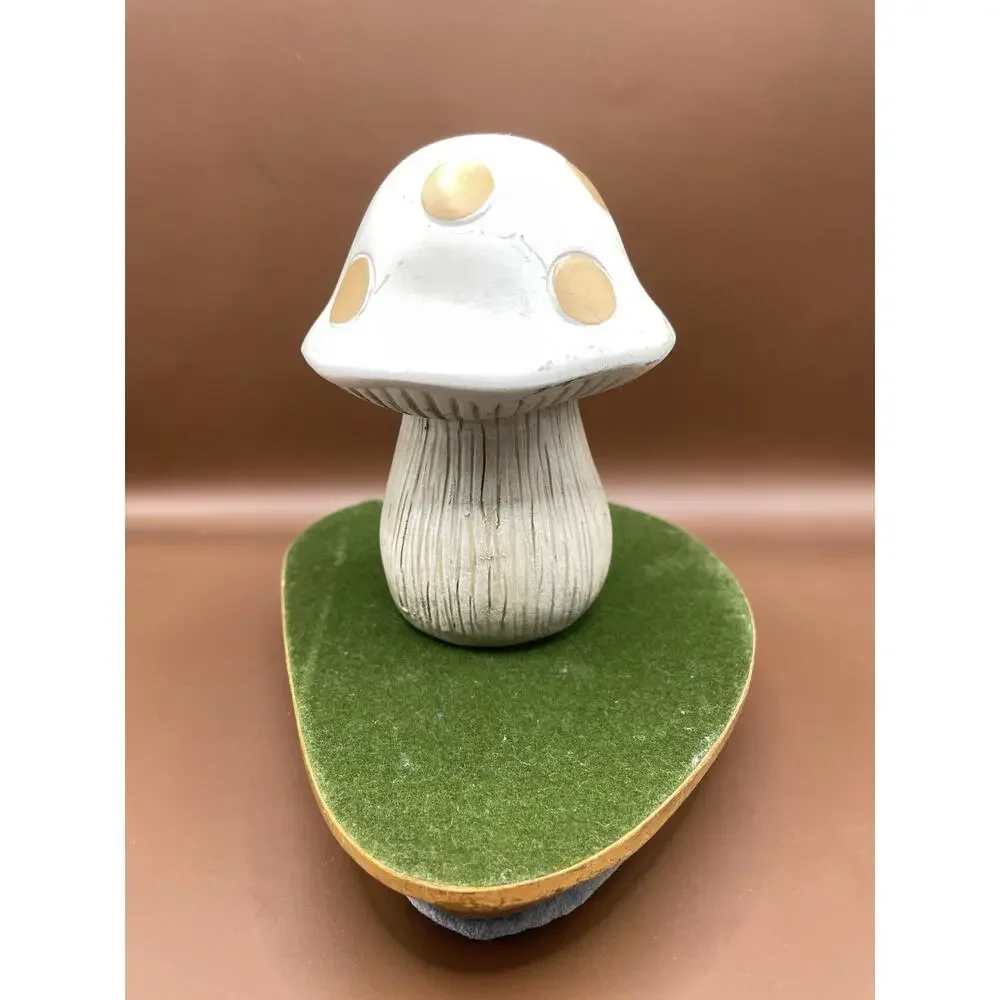 Mushroom Set of 2 Retro Look Black/Cream/Orange With Dots Decor